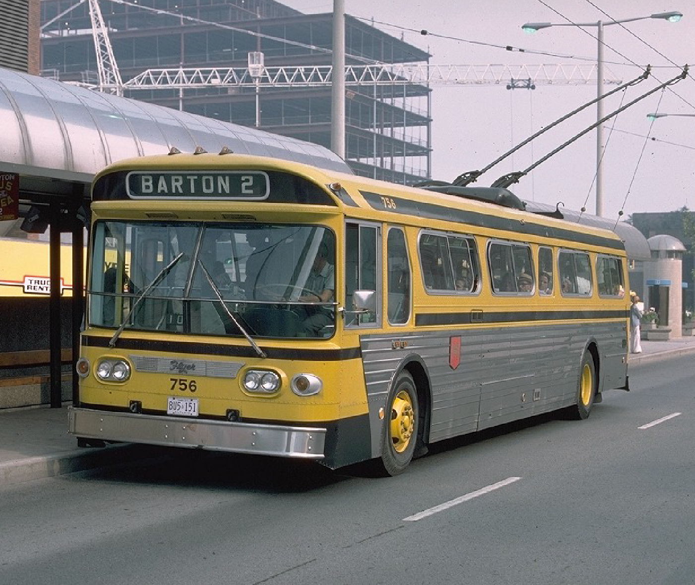 Historical photo of the number 2 Barton bus in yellow