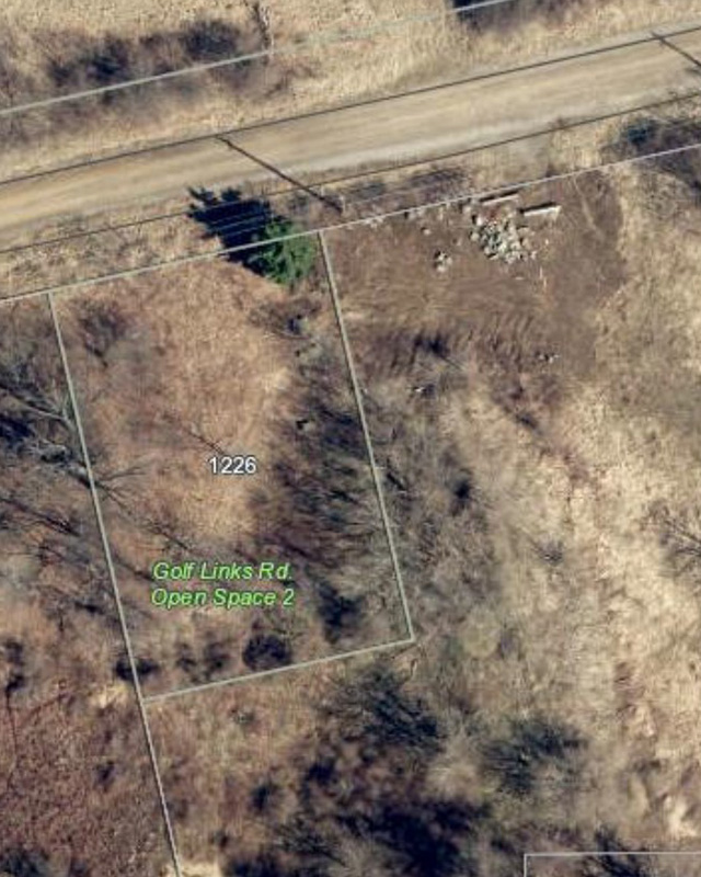 Aerial view of 1226 Old Golf Links Road, Ancaster