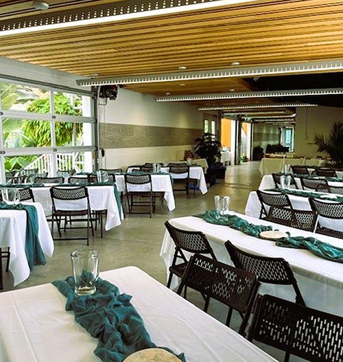 multiple tables setup in the rental space