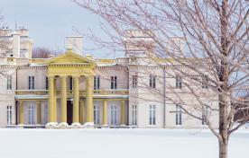 Dundurn castle in winter, surrounded by snow.
