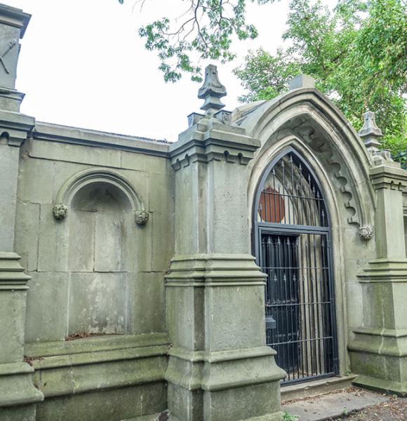 Hamilton Municipal Cemeteries 