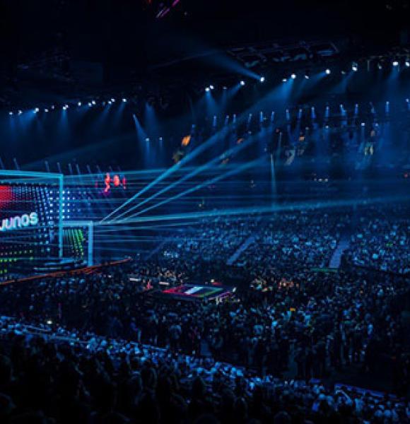 Side view of the Juno Awards stage and crowd with lots of lights