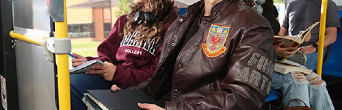 students on hsr bus