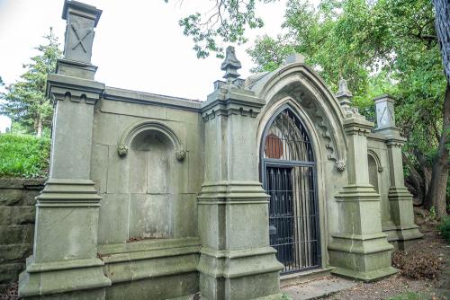 Hamilton Municipal Cemeteries