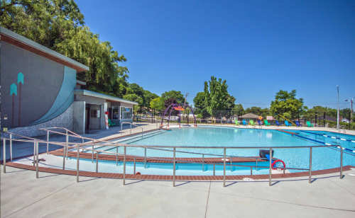 Rosedale outdoor pool in Hamilton