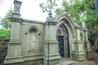 Hamilton Municipal Cemeteries 